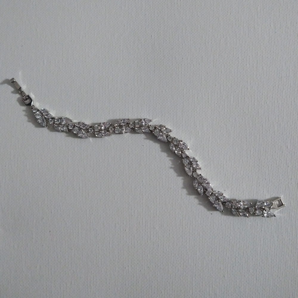 Leaf Bracelet
